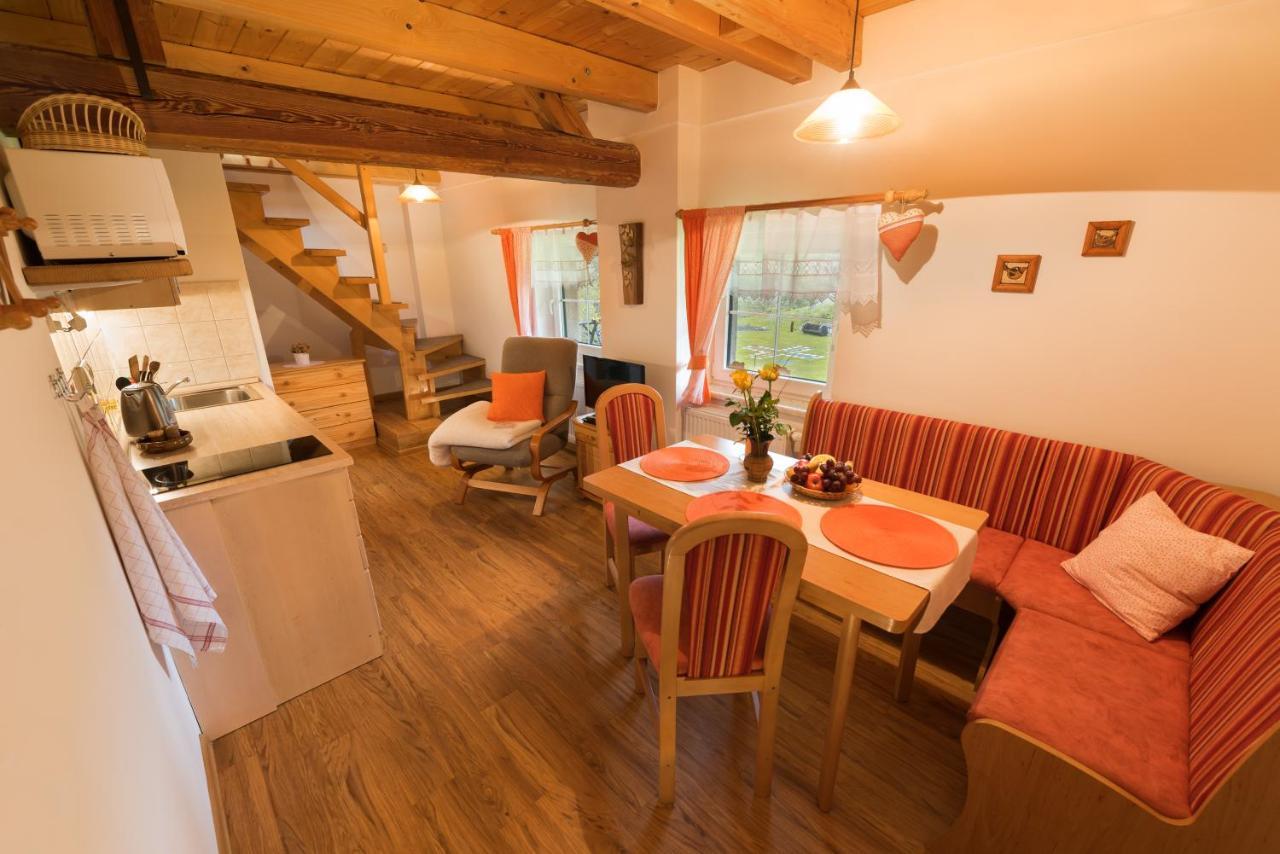 Apartmany Adrspach " U Kozaru " Тепліце-над-Метуї Екстер'єр фото