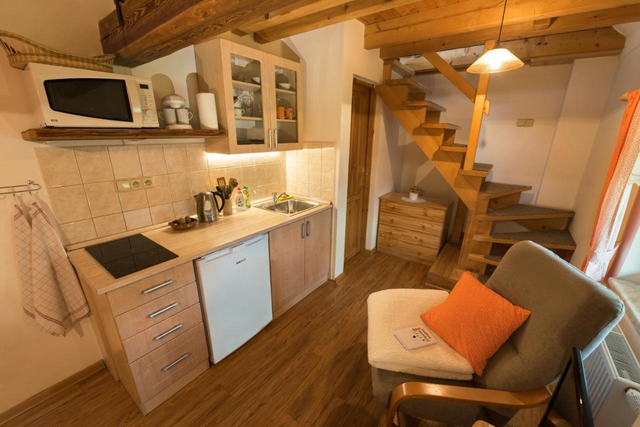 Apartmany Adrspach " U Kozaru " Тепліце-над-Метуї Екстер'єр фото